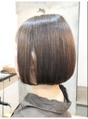ぱつっとボブ