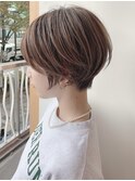 丸みショートボブ/耳かけショート/20代30代40代髪型