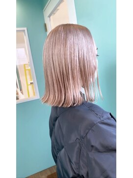 ラフテル 横浜(LAFTEL) ピンクブロンド