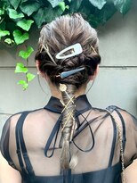 エム(EM) カジュアルヘアセット/バレット/ねじり編み/髪質改善/下北沢