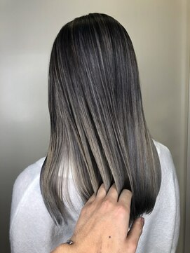 ルッソ(Lusso) ☆ハイライトカラーアッシュグレー☆