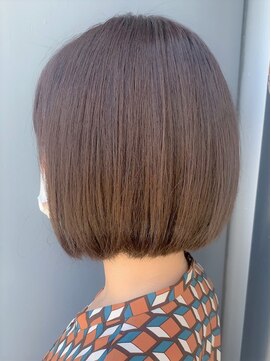 リコ 池袋東口店(Liko) ぱっつんボブ【Liko/池袋東口店/南池袋公園隣】