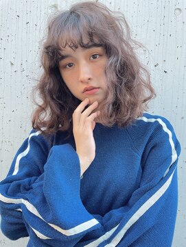 カゼ ダイカンヤマ Kaze DAIKANYAMA 滑らかベージュ