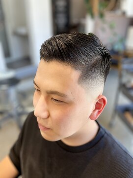 デミュート(DEMUT) N FADE