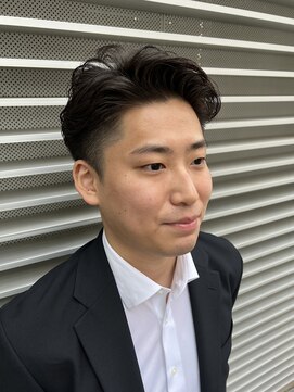 ステア ケース(stair case) ビジネスショート+パーマ