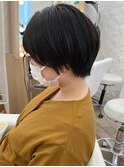 抜け感ショートスタイル