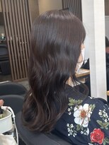 アトリエコア(Atelier Coa)&nbsp;顔周りレイヤーカットくびれヘアミルクティーベージュカラー