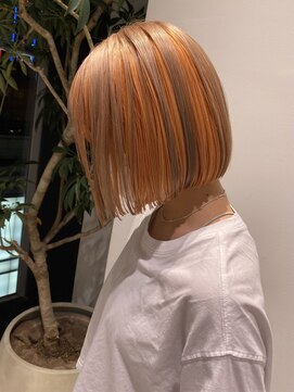 ステア ケース(stair case) 切りっぱなし丸みボブミニボブ艶トリートメント前髪カット