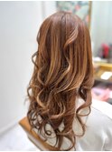 リタッチカラーでダメージレスにヘアメンテ◎