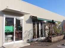 美容室 クウ(Kuu)の雰囲気（カフェテラス感の有る外観♪【丸亀/柞原町】）
