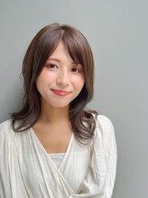 ルバートギンザ(rubato ginza)&nbsp;ホワイトベージュ×レイヤースタイル　ミニウルフ