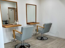 周囲が気にならない2席のプライベート空間でリラックス☆