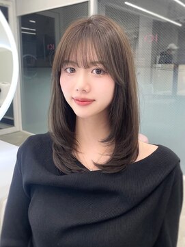 エヌアイ オモテサンドウ(ni omotesando) 韓国ヘア/オリーブベージュ/ミディアムレイヤー