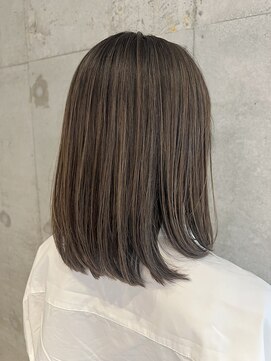 プラスシー(+C) ハイライトで作るまろやかグレージュ！福岡ハイライト