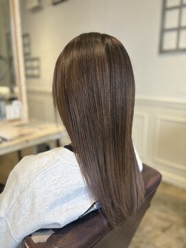 マンプスウタタ (Mumps utata) シルバーアッシュ