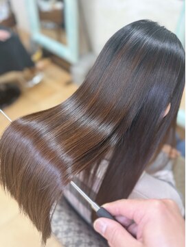 ヘアー デザイナーズ クルー ドルフィン(HAIR DESIGNERS CREW dolphin) 弱酸性矯正美髪ストレート