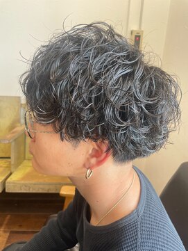 ヘアーワークス ボナ(HAIR WORKS bona.) 波巻きパーマ