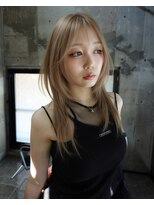 サイン 渋谷(SIGN)&nbsp;20代30代トレンドなレイヤーカットハッシュカットレイヤーボブ