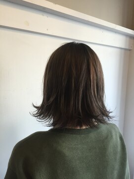 カタチヘアー(HAIR) 。。。。。。。。。。。ソトハネボブノカタチちゃん。。。。。。