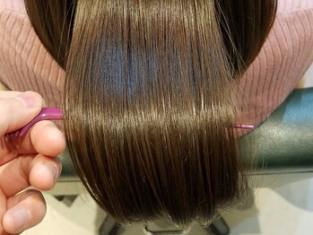 アルカナヘアー(ARCANA hair)の写真/【ARCANAオリジナルトリートメント】一人ひとりの髪質に合わせたオリジナルTRでうる艶の美髪へと導きます*
