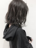 ネイヴィル オモテサンドウ(navile omotesando)&nbsp;☆ブリーチなしグレージュ外ハネボブ☆navile表参道