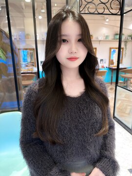 ロンド ブランシュ 錦糸町北口(Lond blanche) 大人ロング　ヨシンモリ　韓国ヘア