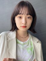 ガーデンヨコハマ(GARDEN YOKOHAMA) 切りっぱなしボブタッセルボブ小顔カットワンレンネビージュ