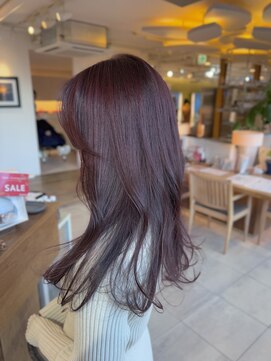 ビーチ(BEACH) ナチュラル暖色カラーチェリーブラウンレイヤーカット