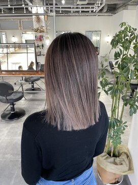 ホリー(HOLLY) ナチュラルバレイヤージュ