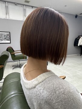 ヘアーアンドビューティーザ エフ(Hair Beauty the F) /きりっぱなしボブ/