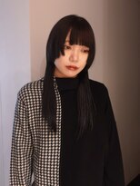 フォークロア 本店(Folk Lore) 黒髪ロング モードな顔まわりカット