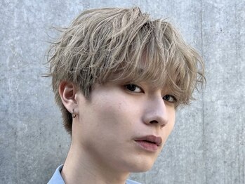 デート 梅田(DATE)の写真/メンズからも人気の【DATE】でON/OFFキマるStyleに☆個性&トレンドを混ぜ込んだ"カッコいい"を創り出す。