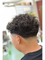 ラフカッターズZ 町田店&nbsp;テーパーフェードパーマ【町田/理容室/床屋/シェービング】