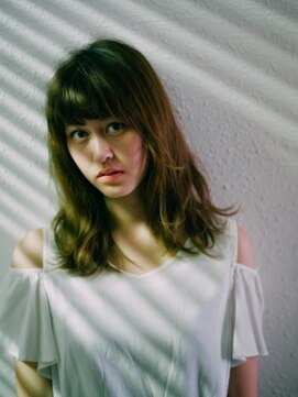 エマージュ 町田(Emerge) カジュアルウエーブ[町田東口/町田駅/町田]