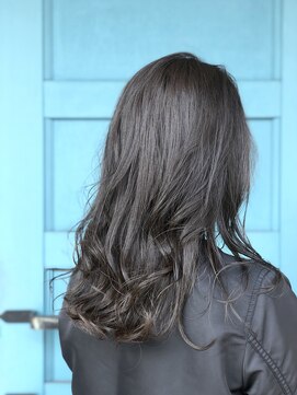 ジジ アドラーブル ヘア サロン(JiJi ADRABLE HAIR SALON) グレージュ