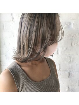 ユナイテッドビューティー 金沢(UNITED BEAUTY) グレージュ