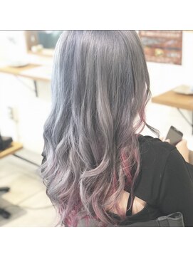 ヘアーステーション ハレラ(Hair station HaLe'LA) インナーカラー