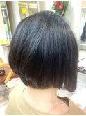 【大人女性のシルエット美】 前下がりグラデーションボブ