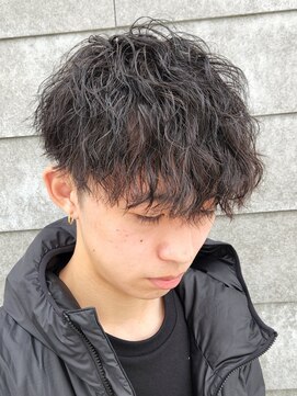 ニアウ 太田店(Niau) 波巻きパーマツイストスパイラルパーママッシュメンズパーマ