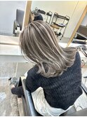 ハイライトカラーマチルダボブインナーグレージュ前髪