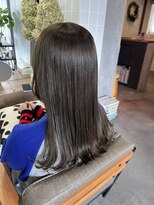 ティティ(TiTi)&nbsp;ブリーチなし！オリーブ ベージュカラー[TiTi_福田りの]