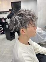 レベル 葛西店(LEVEL) ホワイトメッシュ ツイストスパイラルパーマ メンズカット 葛西