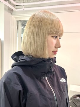 マジコ 下北沢東口店(Magico) ダブルカラーホワイトベージュカラーケアブリーチハイトーン韓国