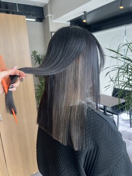 アリカ(arika) 暗くする前にインナーカラー◎