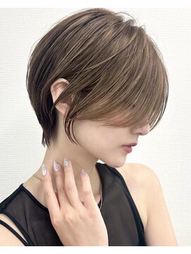 ジルブラン 大阪(JIL BLAN) 大人ショートヘア/ハイライトカラー/イルミナカラー[堺]