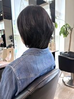 ミスエッセンス(MISS ESSENCE)&nbsp;梅雨時季もまとまる大人女性にオススメボブ/ミスエッセンス竹下