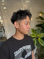 アルジャーノンリトリート(ALGERNON retreat)&nbsp;メンズショートスパイラルパーマツイストスパイラルパーマ