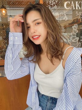 ルービック 梅田茶屋町(Rubik) ウェーブ×透明感カラー×レイヤーカット