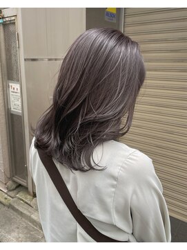 シャル オカチマチ 上野御徒町(shalu) ラベンダーベージュ　ミディアムレイヤー