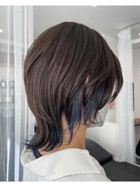 カラ ヘアーサロン(Kala Hair Salon) ウルフカット　インナーブルー